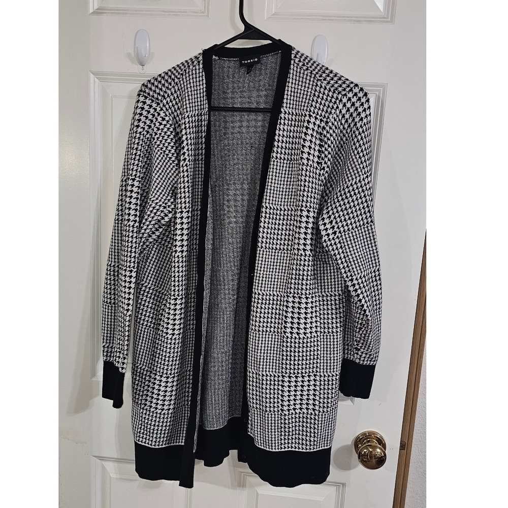 Torrid Womens Plus Size 1 Black White Houndstooth Plaid Open Front Cardigan